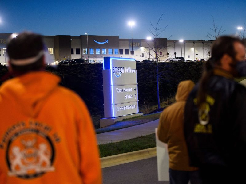 Union supporters gather outside of the Amazon.com, Inc. BHM1 fulfillment center