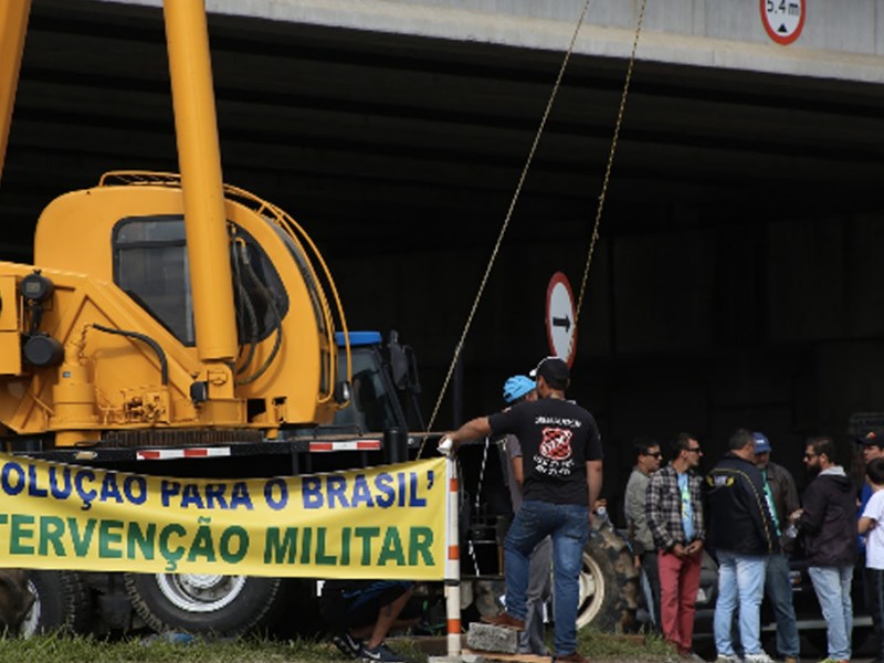 Brazil's Trucker Strike Paralyzes Country, Could Lead to Dangerous Outcome